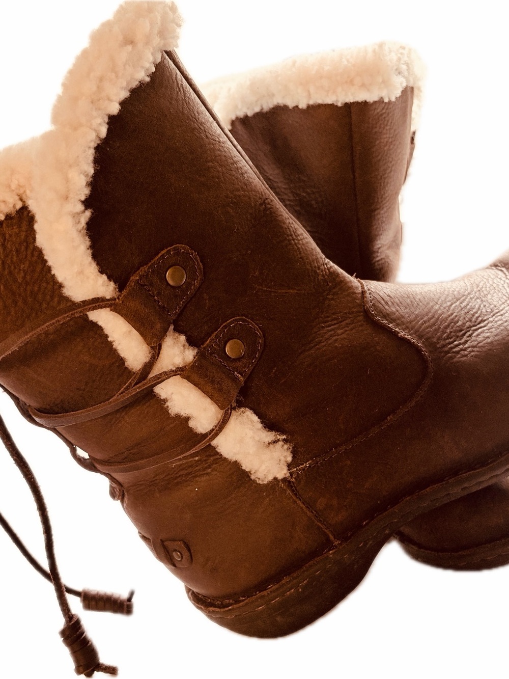 UGG Akadia Leather Boot size 10